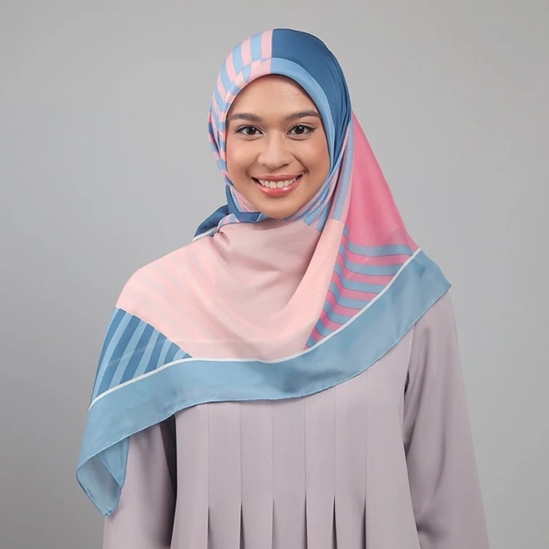 ZOYA SEGI EMPAT MOTIF KHALILA SCARF