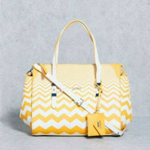 Tas wanita branded guess ori kuning putih