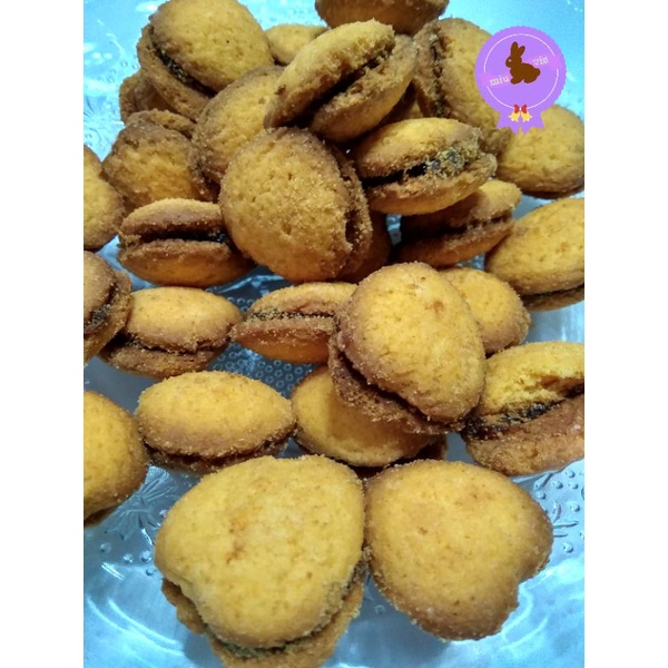 

Kue Nastar / Cookies Selai Nanas LOVE ♥️ Enak 250 gr