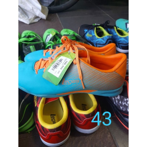 sepatu futsal legas murah berkualitas