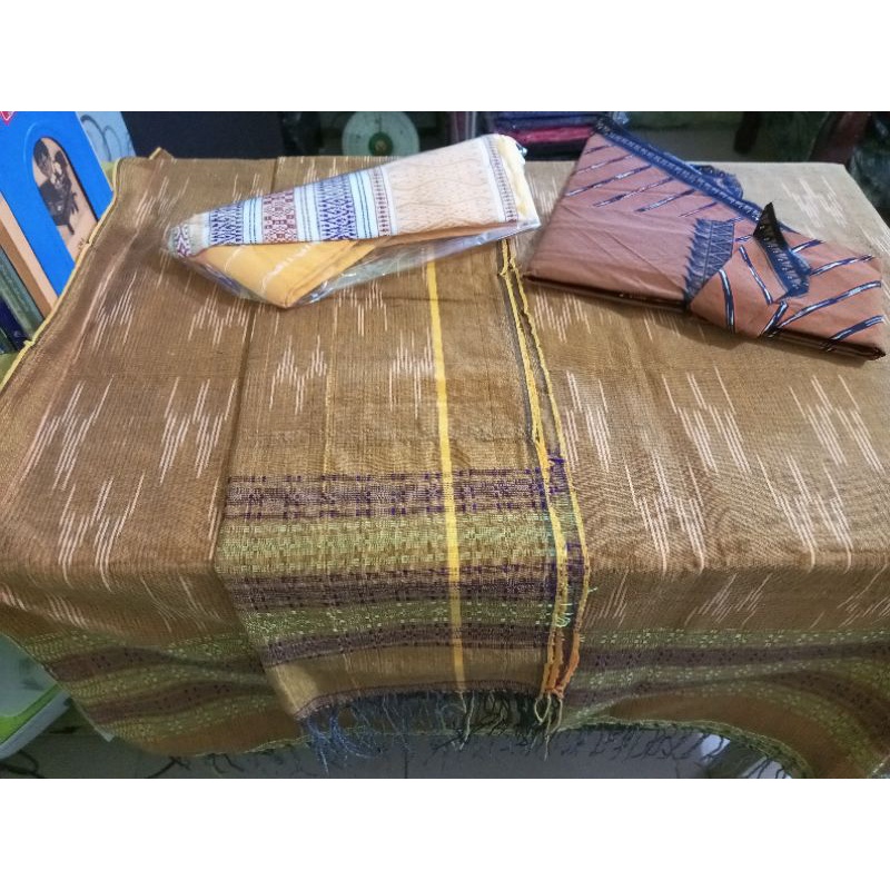 Ulos/Hiou Simalungun