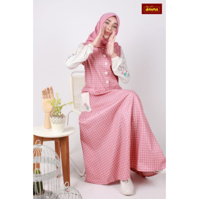 GAMIS DENNIS