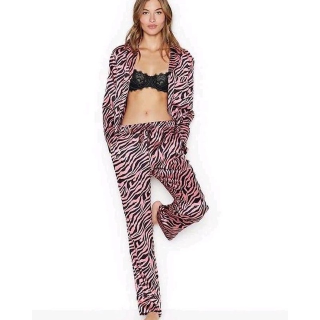 VS Pink Leopard Pajamas Set