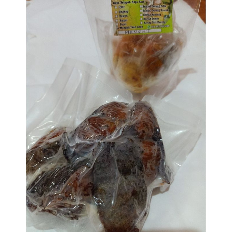 

paket ikan asap daging 10+bumbu mangut