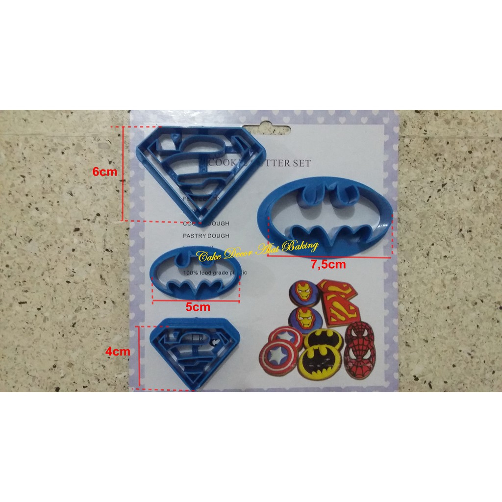 

Cutter Batman Superman