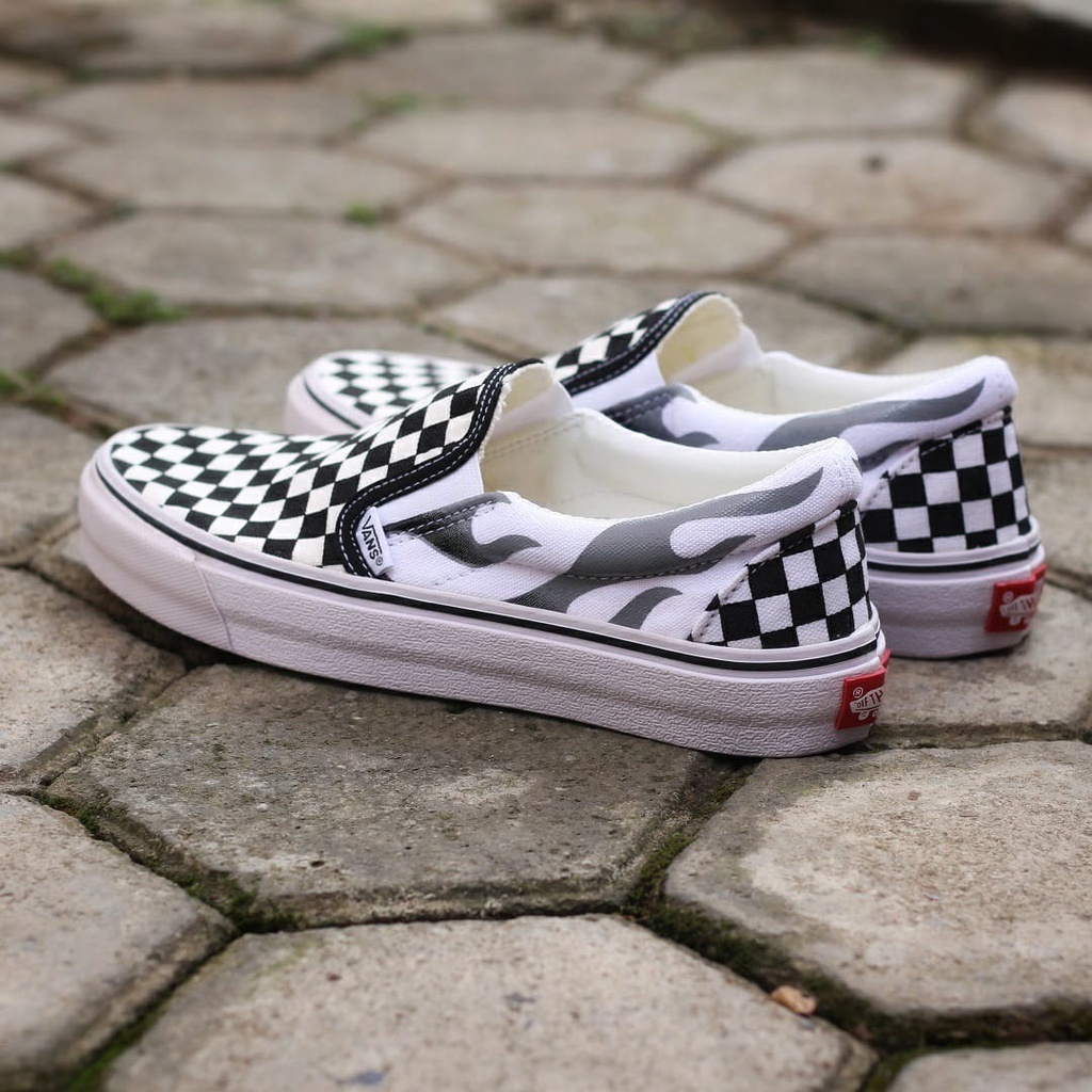 PROMO Vans Slip On Checkerboard Flame Premium | Trend Sepatu Slip On Pria dan Wanita Terbaru