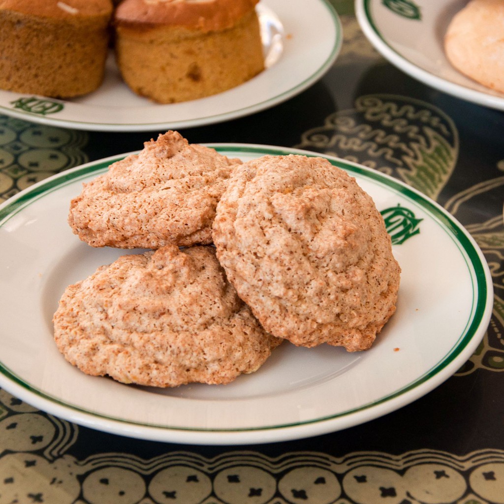 

Cocos Toko Oen Tempo Dulu