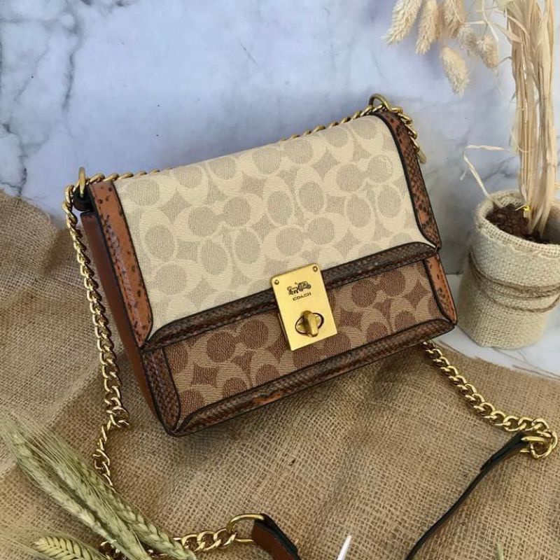 COACH HUTTON SHOULDER BAG , TAG BRANDED WANITA