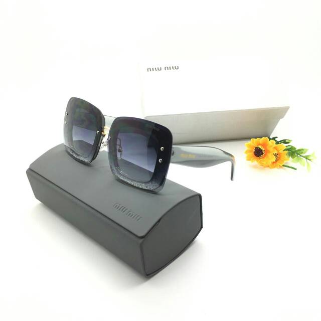 Mi**umiu gliter / Kacamata fashion wanita berkualitas/cewek branded best seller murah kualitas super