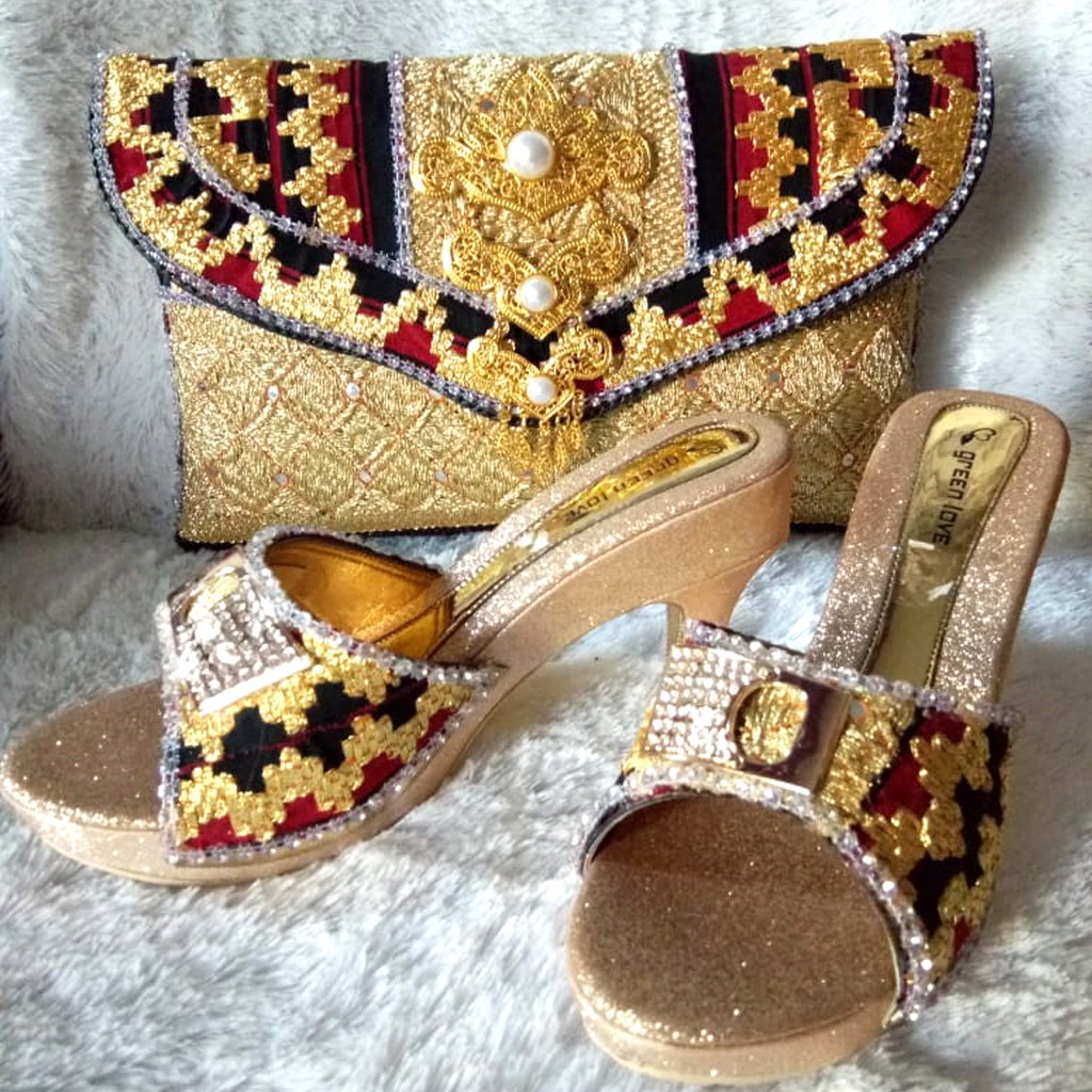 SEPATU SANDAL TAS DOMPET TAPIS LAMPUNG 1 SET 100% ORIGINAL