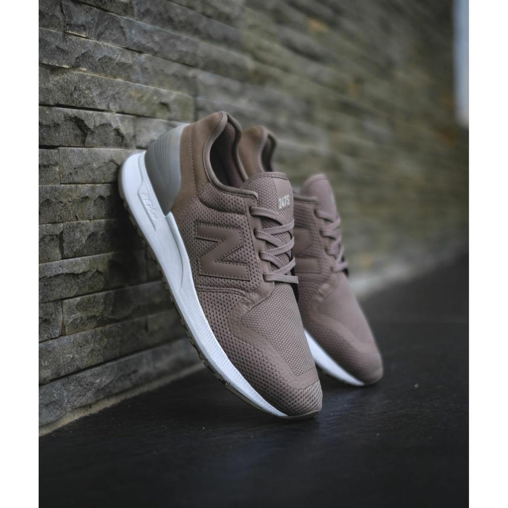 

NEW BALANCE 247s KB BROWN WHITE