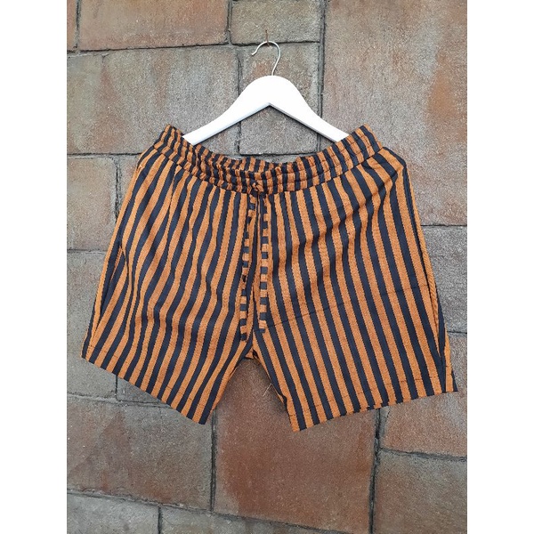 celana pendek pria wanita lurik Solo slimfit