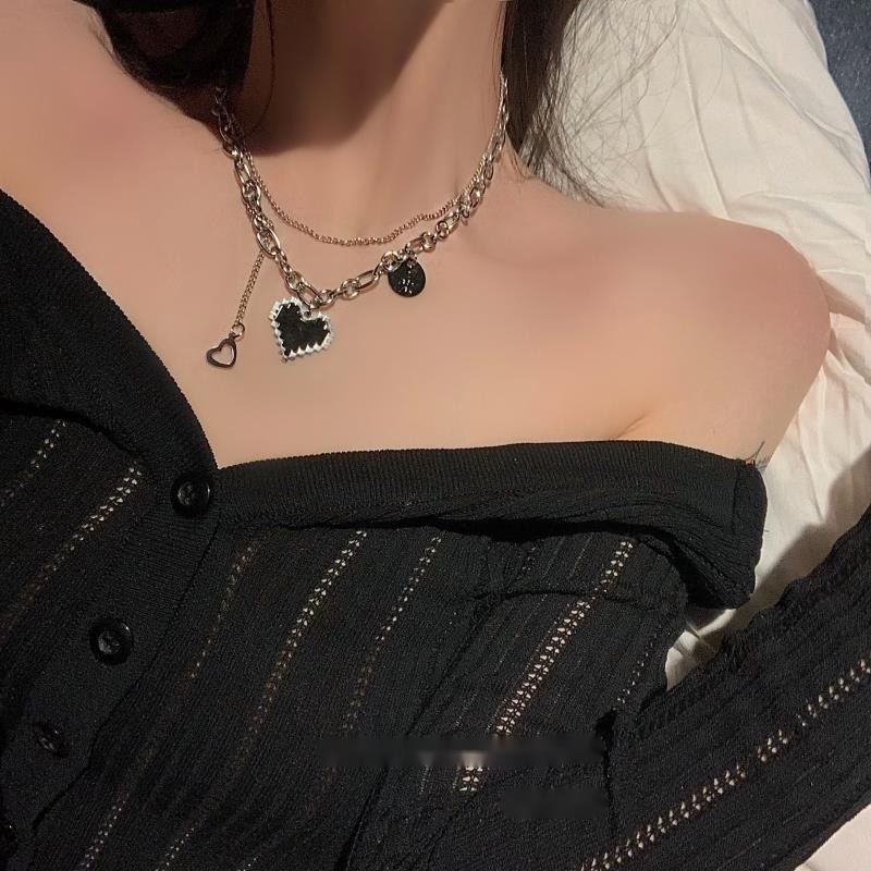 Kalung Rantai Clavicle Desain Hati Hitam Hias Zircon Gaya Koreamewah Untuk Wanita