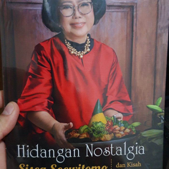 Buku Hidangan Nostalgia Sisca Soewitomo