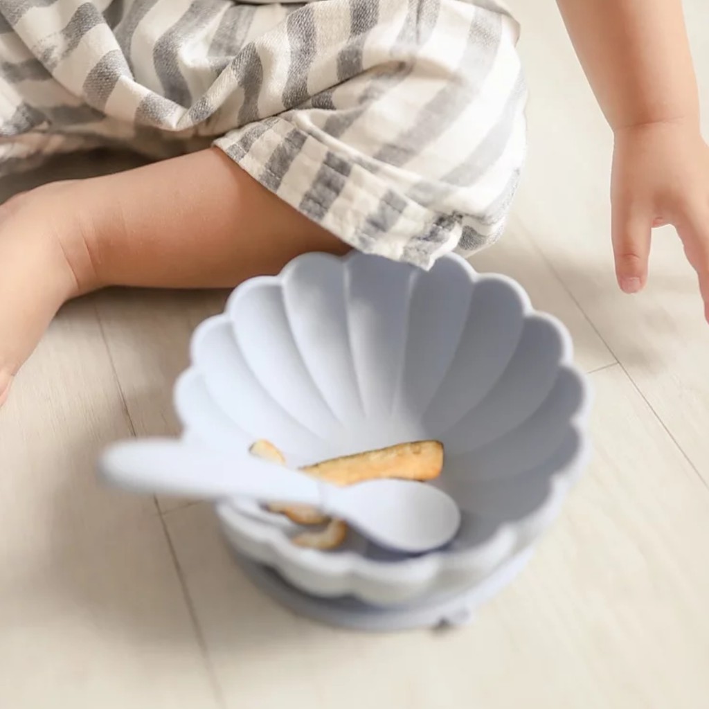 Mellow Kiku Silicone Dinnerware Set - Piring Mangkok Sendok Suction Anak Bayi Plate Mangkuk Bowl