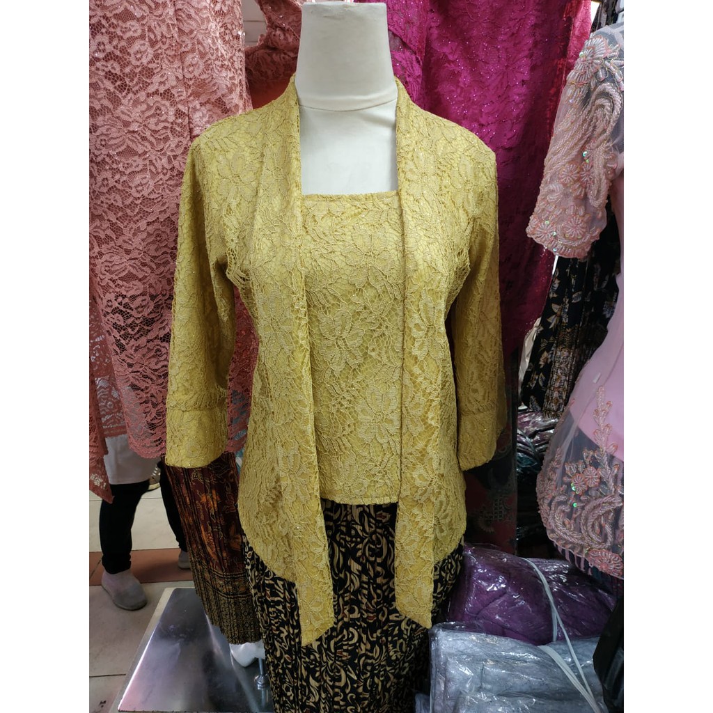 RAM&gt; Set kebaya brukat kutubaru / kutubaru brokat / kebaya modern / pakain wanita terbaru dan laris