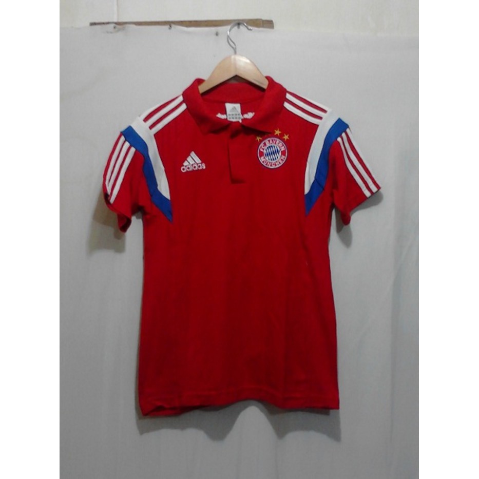 Perlengkapan Olahraga Polo Shirt Bayern Munchen Red 1415