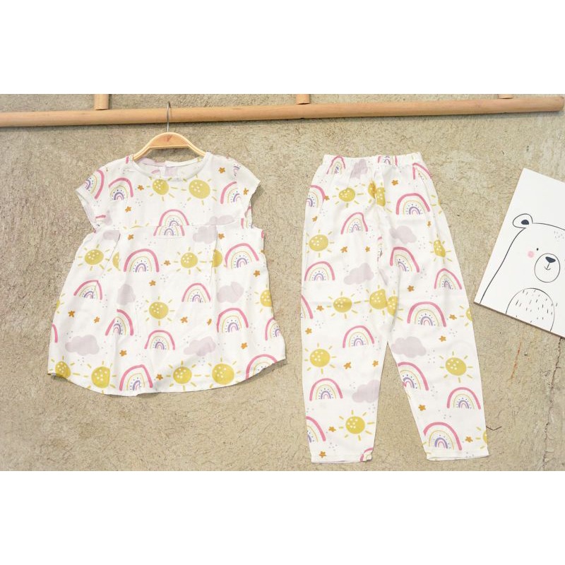 Baju anak perempuan/Baby doll sunshine and rainbow