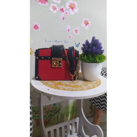 Tas Rotelli art 638 like new red black