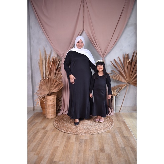 Jihane Long Dress (BLACK)