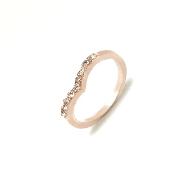 Cincin V Shape Zircon Mata Berlian Rose Gold