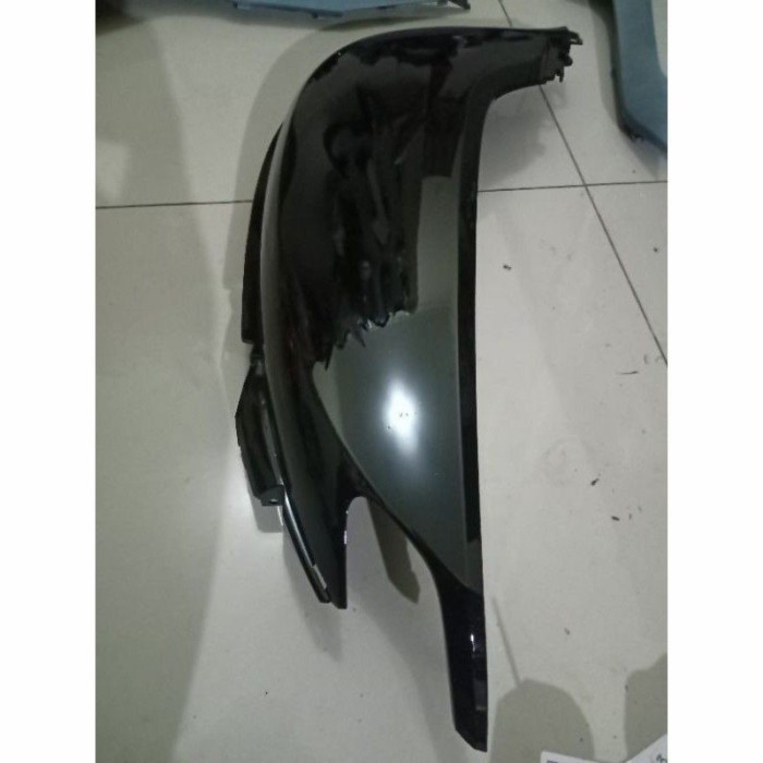 body belakang scoopy K93 original hitam glossy kanan 2017-2019