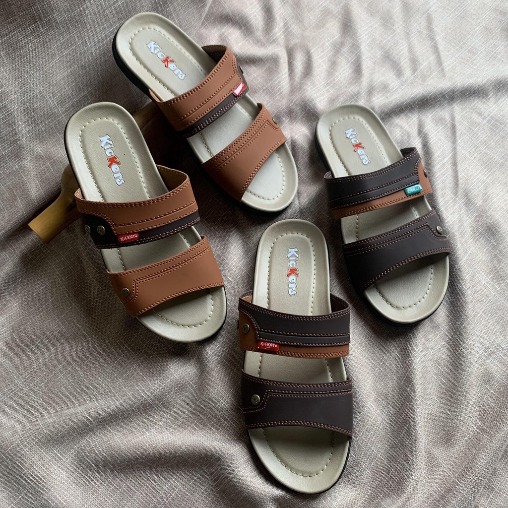 (TANPA KARDUS)SANDAL PRIA TAMPAN BOY TERVIRAL POPULER SANDAL COWOK CASUAL Sandal Kulit Pria Kualitas Terbaik Sendal Selop Fashion Pria Terlaris Kekinian Sandal kulit santai pria gaul | sandal pria terbaru distro jepit kekinian TERMURAH TERLARIS GRATIS ONG