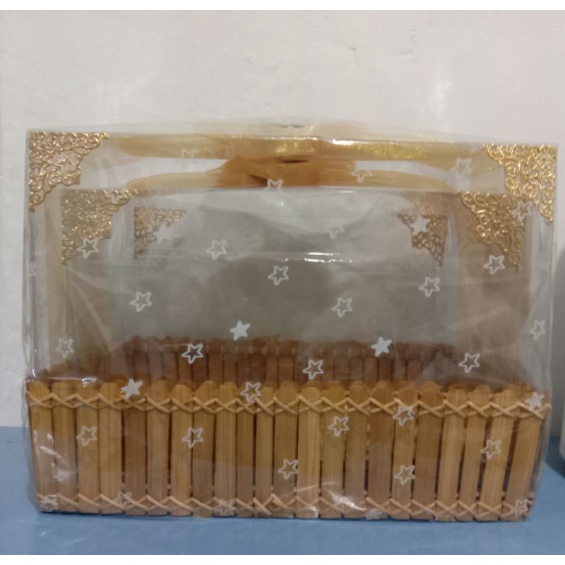 

Box Hantaran alas bambu
