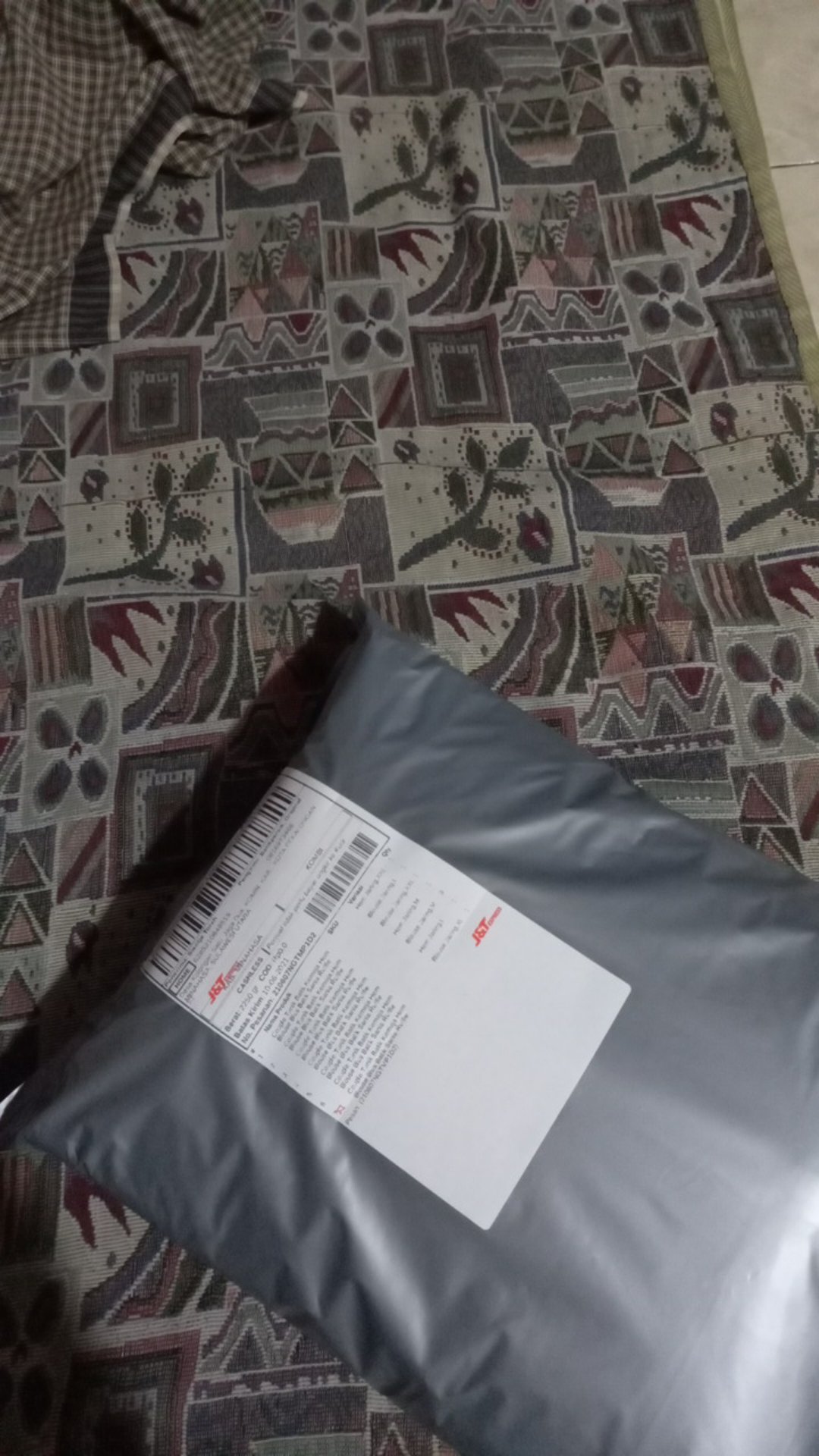 Maura Couple - Sania Ruffle Batik Couple Ori Ndoro Jowi Garansi Termurah Shopee - Batik Modern Solo