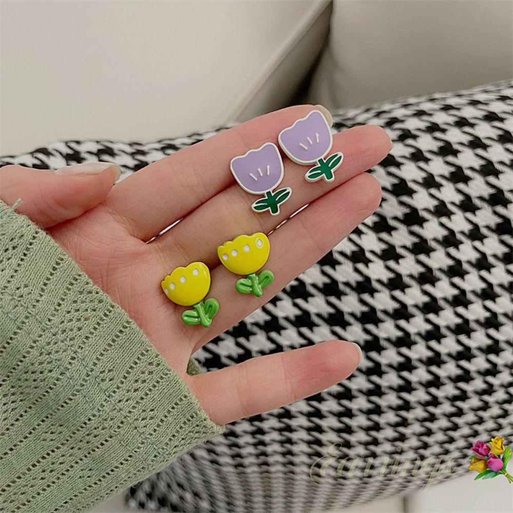 Anting Klip Enamel Bentuk Bunga Gaya Retro Vintage Untuk Wanita