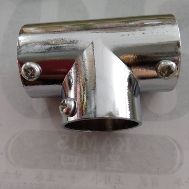 Sambungan T 3cabang untuk pipa 1inch