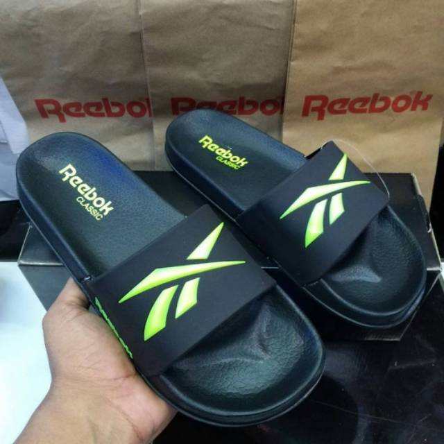  Sandal  Reebok  Classic Sandal  Pria Slide Sendal Murah 