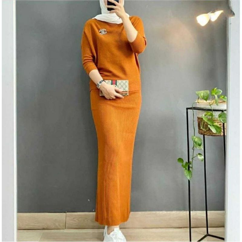 Stelan blouse rajut batwing+Rok rajut / one set baju rajut terbaru