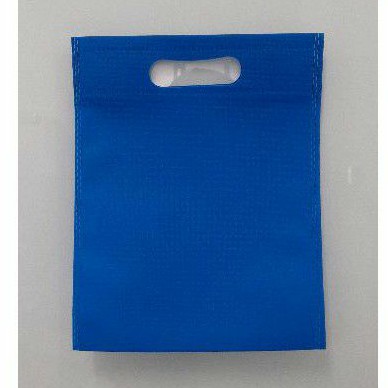 

Tas Press Spunbound Oval Goodie Bag Tas Belanja Warna Biru Turkis 20 cm x 25 cm