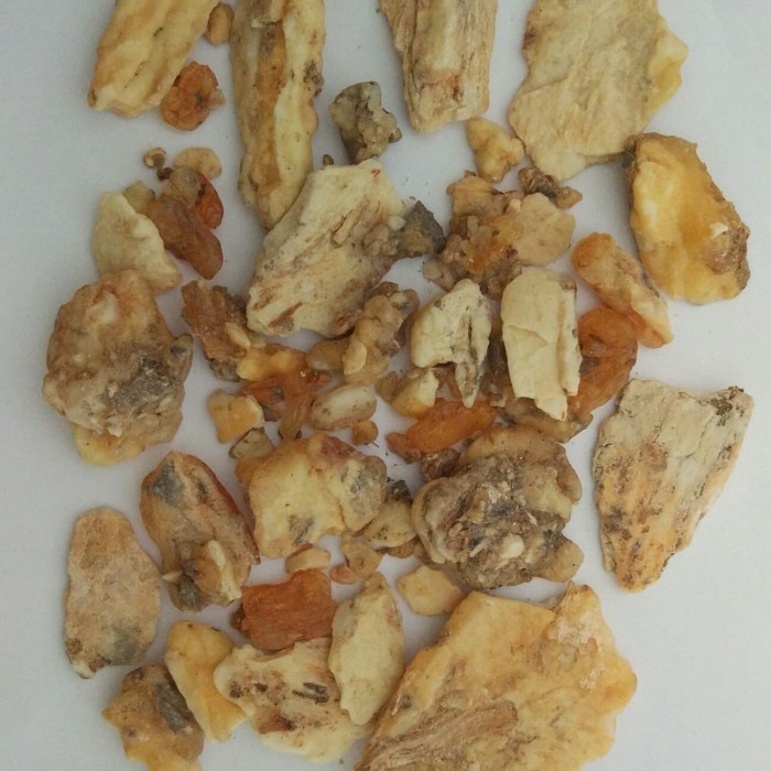 Kemenyan Tapanuli Styrax Benzoin Gum Benzoin Super Madu 50 gr - 50 Gram