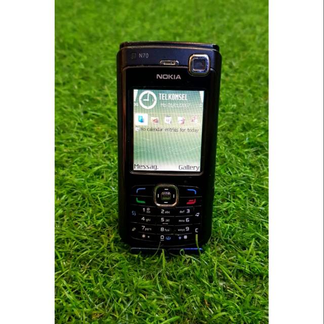 Hp Jadul Nokia N70 Black Symbian IMEI Tembus Original Not N91 Atau N82 or N92 Atau N79 Atau N78