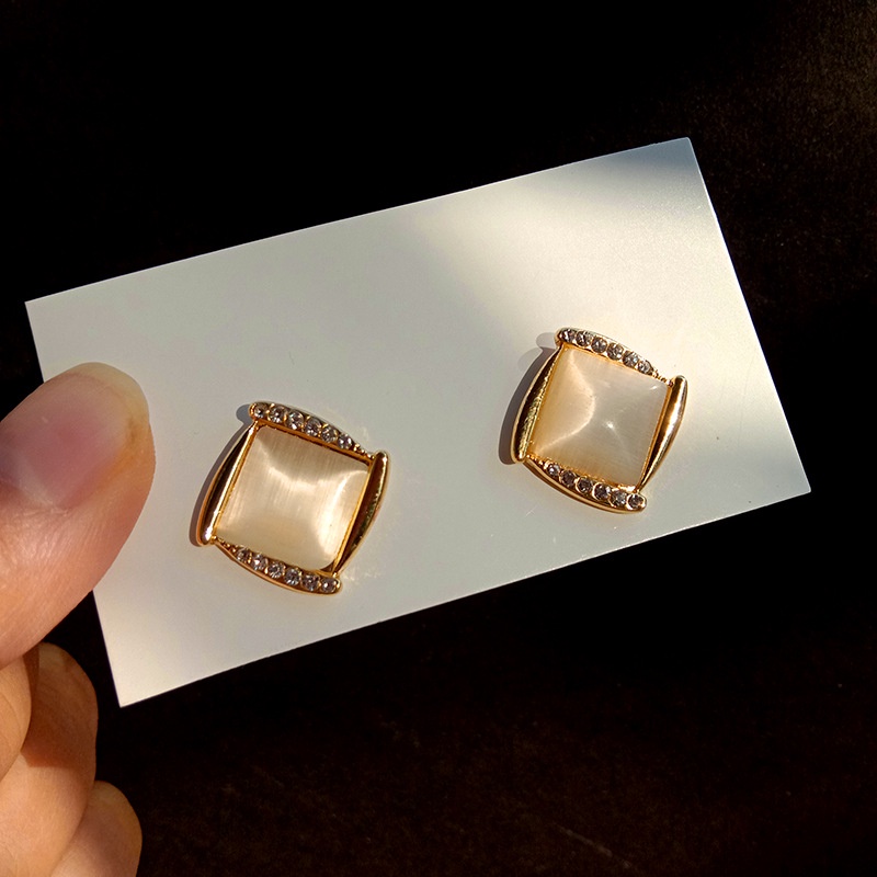 Sterling silver jarum Korea baru anggun online influencer square Opal diamond stud anting-anting per