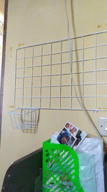 GUNINCO HIJANG hiasan  dinding besi wall grid meshboard 