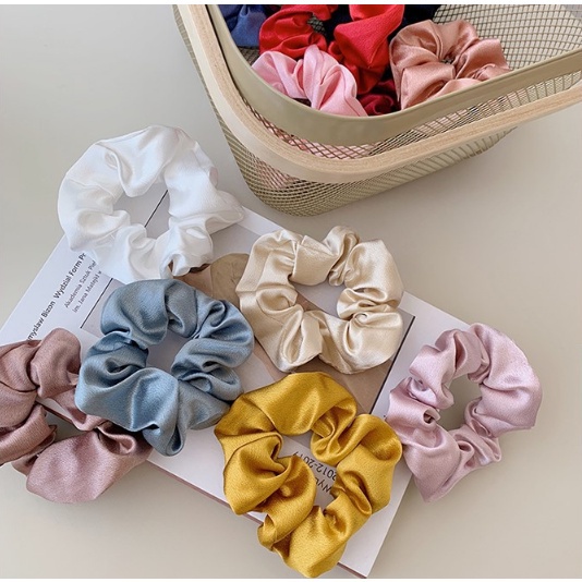 SCRUNCHIE IKAT RAMBUT KOREA WANITA AKSESORIS RAMBUT KERUT SATIN POLOS FASHION IMPORT AK52