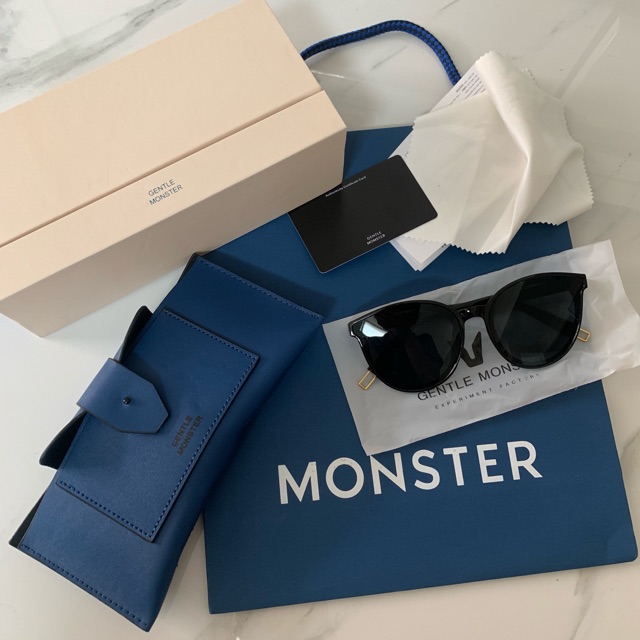 Gentle Monster - Black Peter