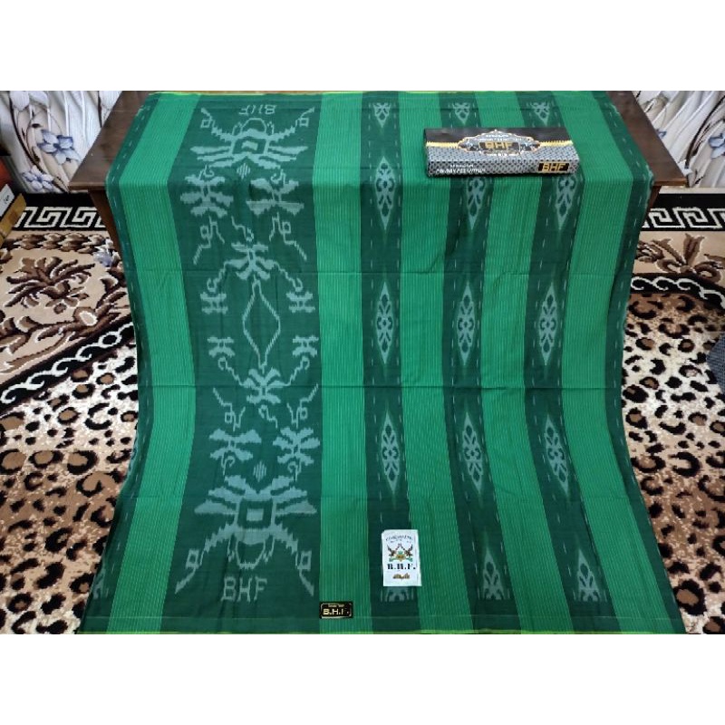 Sarung BHF motif seperti sarung Sidogiri