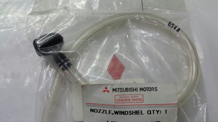 Nozzle Wiper Semprotan Mitsubishi Pajero Grandis Triton Lancer Galant