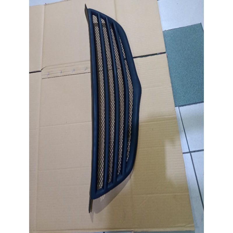 grill vios limo 2003-2005 garis