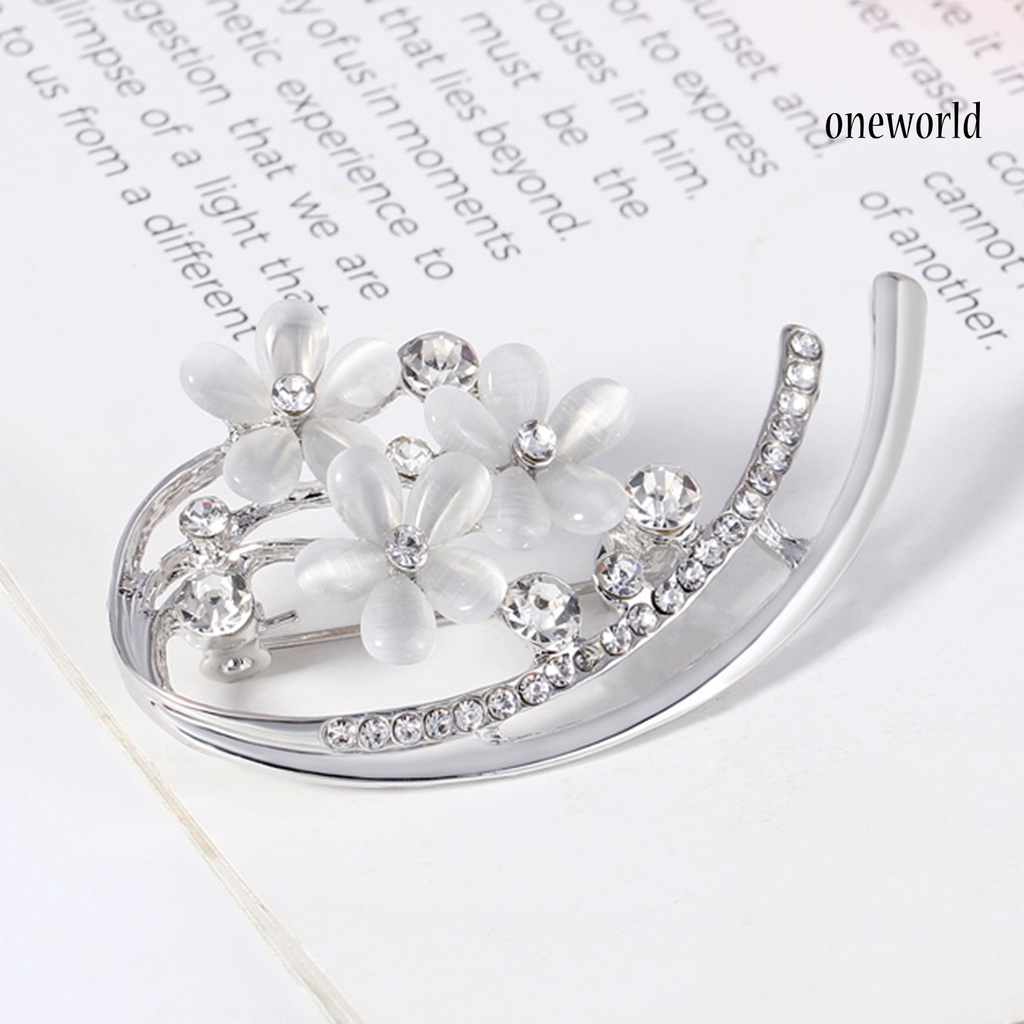 OW@ Brooch Badge Elegant Decorative Alloy Flower Rhinestone Brooch for Celebration