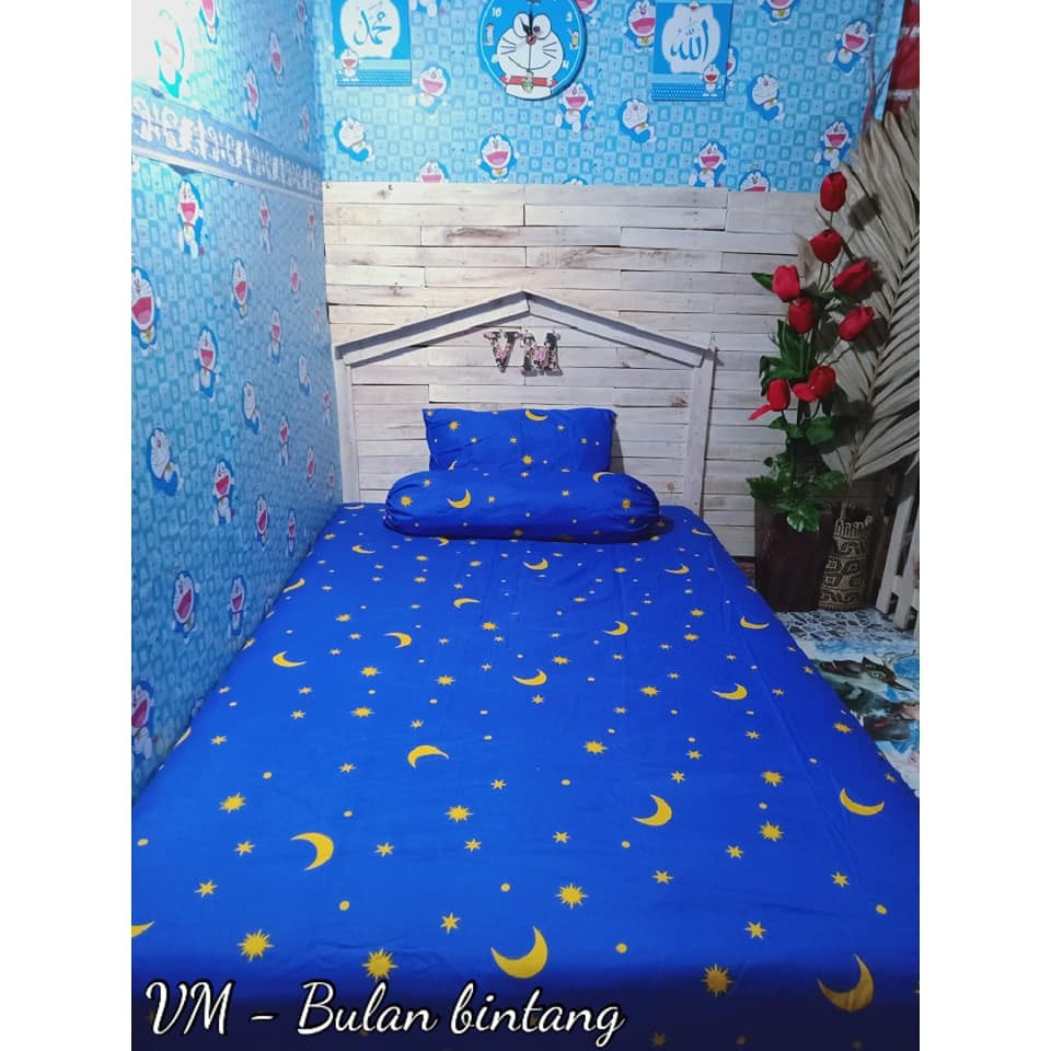 Seprai Sprei Homemade Motif Lucu Bulan Bintang Biru
