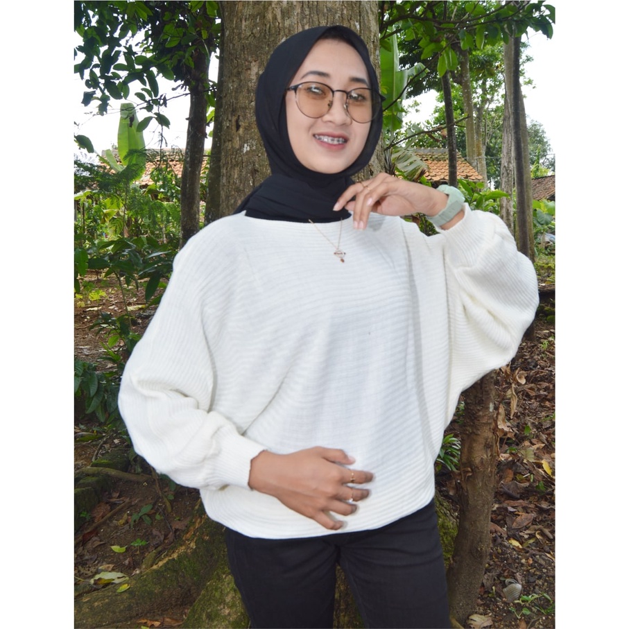 LASPERAL BATWING OVERSIZE / ATASAN WANITA KEKINIAN / PAKAIAN NEW ARRIVAL / BLOUSE RAJUT OVERSIZE / BATWING BLOUSE