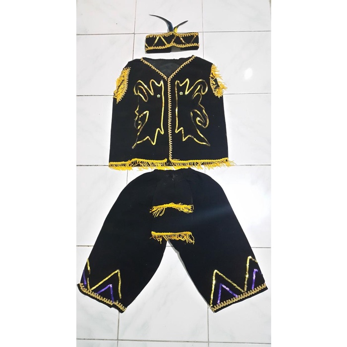 Adat Anak Baju Adat Kalimantan/Dayak Anak Laki Laki Sd