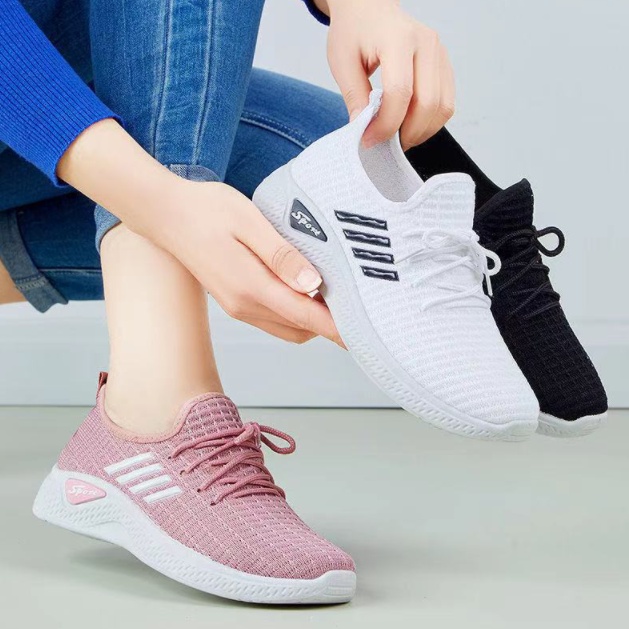 Sepatu Wanita Korea Nylon Sneakers Casual 4 Strip Import SP021