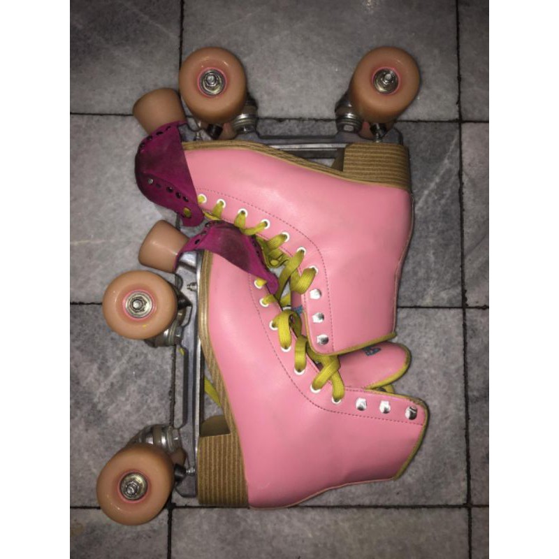 SECOND IMPALA ROLLERSKATE QUADSKATE SIZE 39