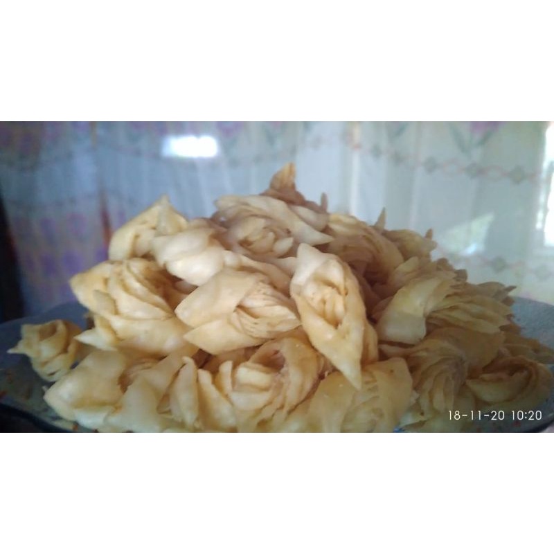 

Kripik Kulit Lumpia 130 g
